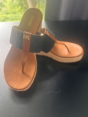 Michael Kors Women's Espadrille Wedge Sandals Black Brown Logo Thong - 7M